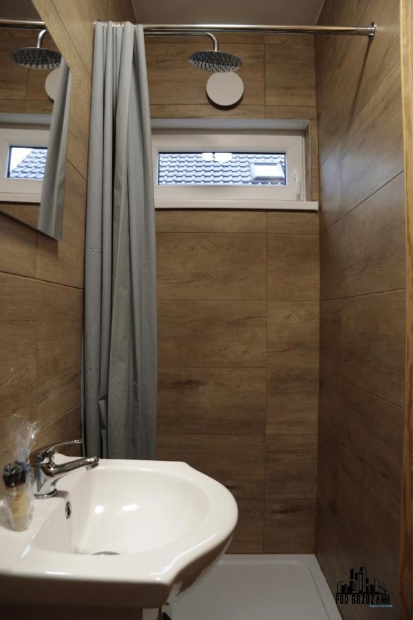 Pod Brzozami Apartamenty Domek Ustronny ウストロニエ・モルスキエ エクステリア 写真